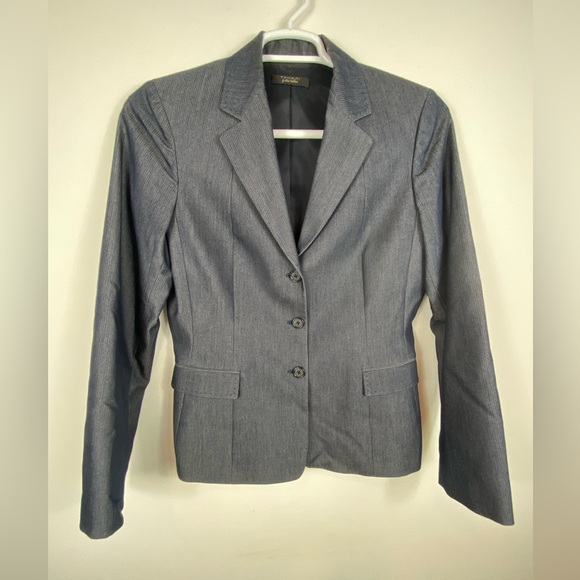 Tahari by Ellie Tahari gray Blazer 12. - Picture 1 of 5